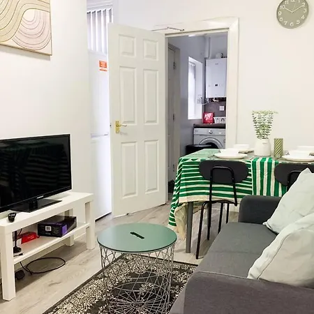 1 - Stylish In A Shared House Apartment